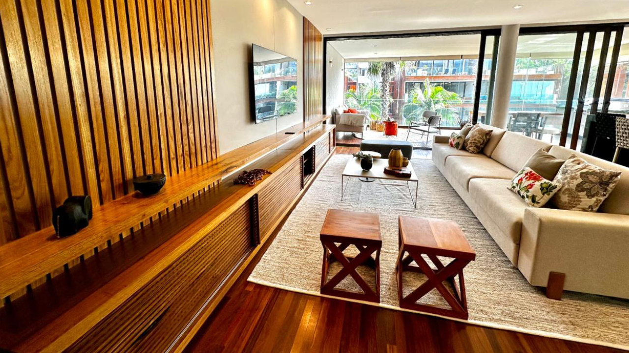 WhatsApp Image 2025-12-15 at 11.24.13 (2)